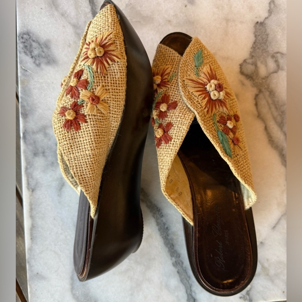 Robert Clergerie Tan and Brown Floral Mules 8.5M